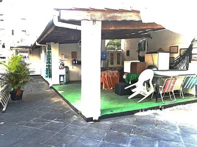 Casa com 4 Quartos para alugar, 313m² no Perdizes, São Paulo