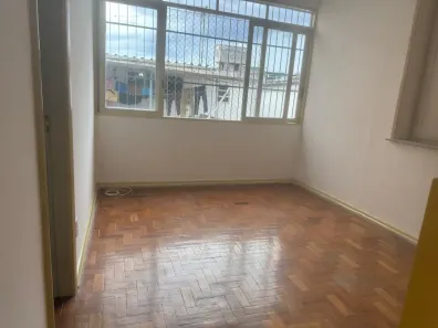 Casa com 2 Quartos para alugar, 80m² no Vila da Penha, Rio de Janeiro