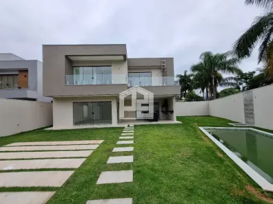 Casa de Condomínio com 3 Quartos à venda, 172m² no Guaratiba, Rio de Janeiro