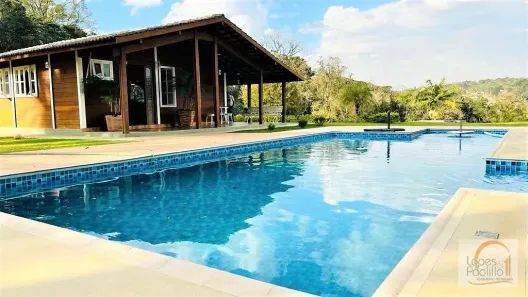 Fazenda/Sítio com 4 Quartos à venda, 130m² no Boa Vista, Atibaia