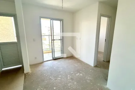 Apartamento com 2 Quartos à venda, 45m² no Vila Galvão, Guarulhos