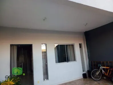 Casa com 3 Quartos para alugar, 180m² no Eldorado, Contagem