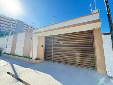 Casa com 4 Quartos à venda, 260m² no Vicente Pinzon, Fortaleza