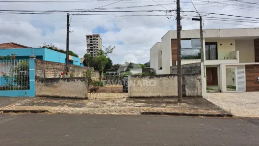 Lote/Terreno à venda, 484m² no Uvaranas, Ponta Grossa