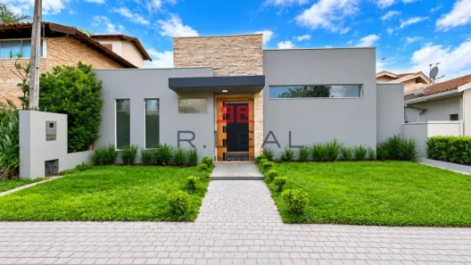 Casa de Condomínio com 3 Quartos para alugar, 230m² no Residencial Villaggio, Bauru