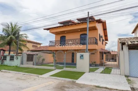 Casa de Condomínio com 4 Quartos à venda, 230m² no Itapeba, Maricá