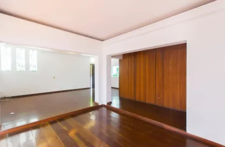 Casa com 3 Quartos à venda, 300m² no Moema, São Paulo