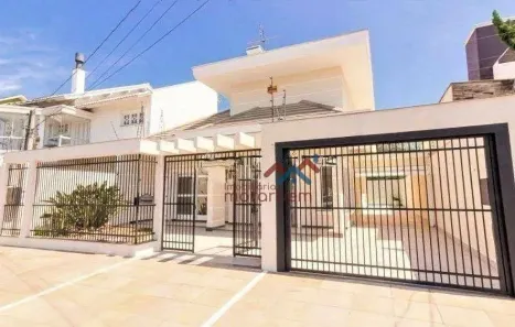 Casa com 3 Quartos à venda, 220m² no Centro, Canoas
