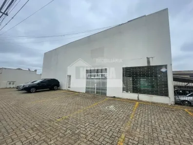 Sala Comercial com 4 Quartos para alugar, 4000m² no Colônia Dona Luíza, Ponta Grossa