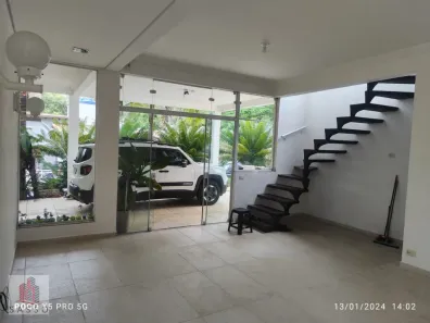 Casa de Condomínio com 3 Quartos à venda, 200m² no Ipelândia, Suzano