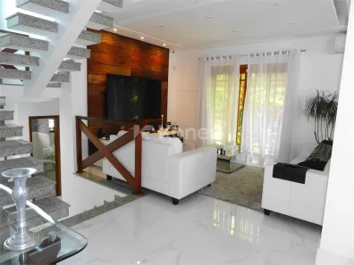 Sobrado com 4 Quartos à venda, 322m² no Horto Florestal, São Paulo