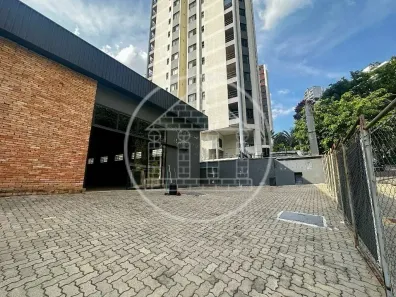 Galpão/Depósito/Armazém para alugar, 913m² no Vila Suzana, São Paulo