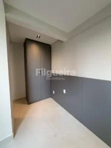 Apartamento com 2 Quartos para alugar, 48m² no Candelária, Natal