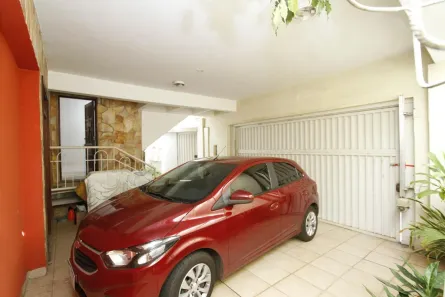Casa com 4 Quartos à venda, 300m² no Carlos Prates, Belo Horizonte