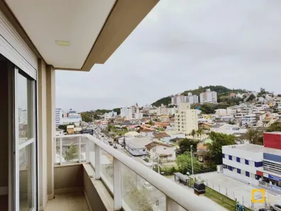 Apartamento com 3 Quartos à venda, 98m² no Pantanal, Florianópolis