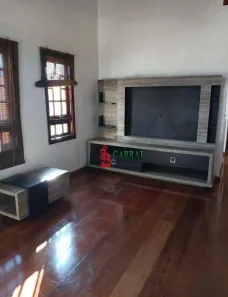 Sobrado com 4 Quartos à venda, 213m² no Jardim Bom Clima, Guarulhos
