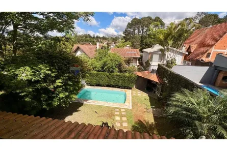 Casa com 4 Quartos para alugar, 250m² no Residencial Morada dos Pássaros-Aldeia da Serra, Barueri