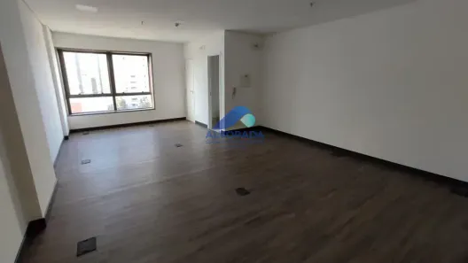 Sala Comercial para alugar, 94m² no Condomínio Royal Park, São José dos Campos