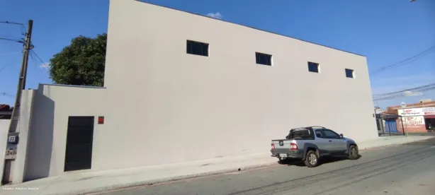Galpão/Depósito/Armazém para alugar, 240m² no Vila Helena, Sorocaba