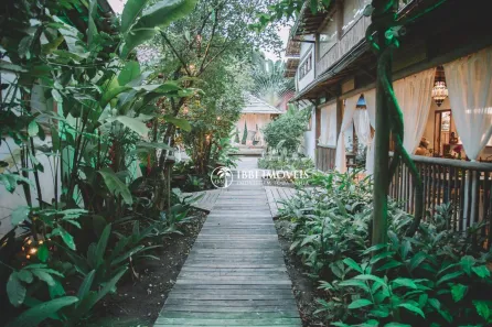 Imóvel Comercial com 9 Quartos à venda, 550m² no Trancoso, Porto Seguro