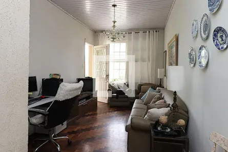 Casa com 4 Quartos à venda, 300m² no Três Figueiras, Porto Alegre