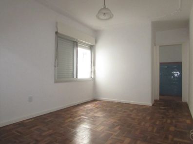 Kitnet com 1 Quarto à venda, 24m² no Cidade Baixa, Porto Alegre