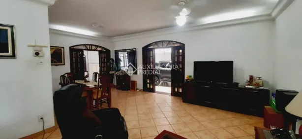 Sobrado com 5 Quartos à venda, 304m² no Cerâmica, São Caetano do Sul