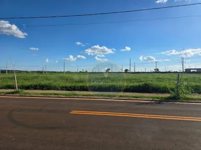 Lote/Terreno à venda, 300m² no Recreio dos Bandeirantes, Uberaba