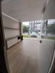 Ponto Comercial para alugar, 295m² no Estreito, Florianópolis