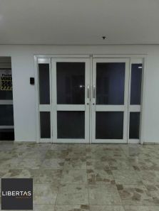Sala Comercial com 1 Quarto à venda, 544m² no Floresta, Porto Alegre