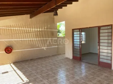 Casa com 3 Quartos à venda, 150m² no Parque São João, Bauru