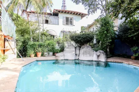 Casa com 4 Quartos à venda, 362m² no Pacaembu, São Paulo