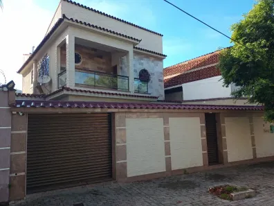Casa de Condomínio com 4 Quartos à venda, 250m² no Vila Kosmos, Rio de Janeiro
