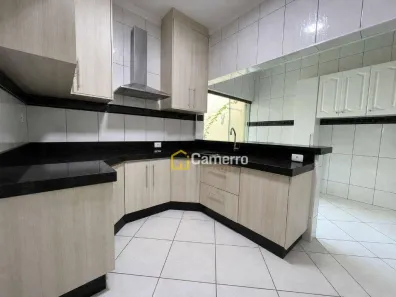 Casa com 3 Quartos para alugar, 183m² no Jardim Boer I, Americana