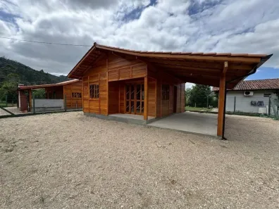 Fazenda/Sítio com 2 Quartos à venda, 200m² no itinga, Tijucas
