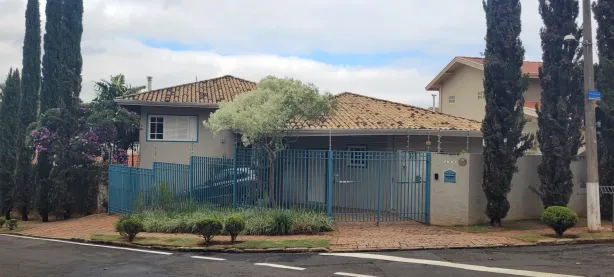 Sobrado com 3 Quartos à venda, 260m² no Jardim Lumen Christi, Campinas