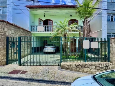 Casa com 4 Quartos à venda, 750m² no Centro, Juiz de Fora