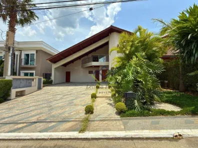 Casa de Condomínio com 3 Quartos à venda, 380m² no Alphaville, Santana de Parnaíba