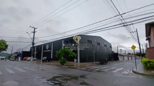 Galpão/Depósito/Armazém para alugar, 920m² no Parque das Rosas, Itu