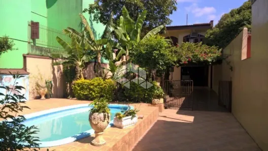Casa com 3 Quartos à venda, 226m² no Centro, Canoas