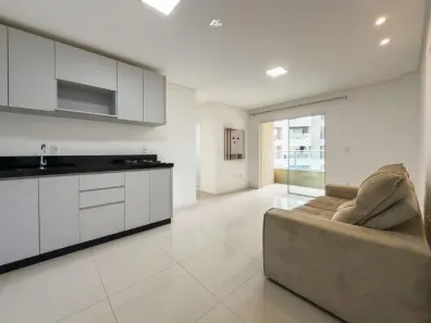 Apartamento com 2 Quartos à venda, 54m² no Tabuleiro dos Oliveiras, Itapema