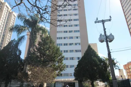 Apartamento com 2 Quartos para alugar, 48m² no Rebouças, Curitiba