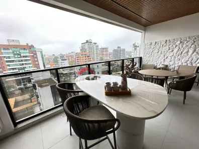 Apartamento com 3 Quartos à venda, 178m² no Santo Antônio, Joinville