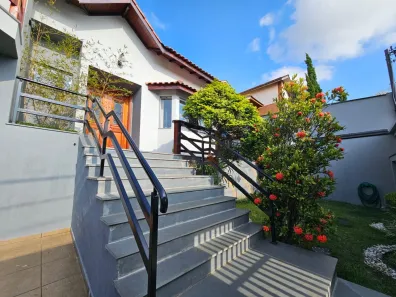 Sobrado com 4 Quartos à venda, 465m² no Adalgisa, Osasco