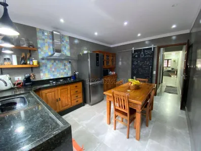 Casa com 3 Quartos à venda, 174m² no Parque São George, Cotia