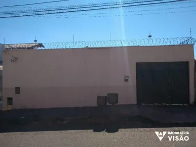 Casa com 2 Quartos à venda, 10m² no Jardim do Lago, Uberaba
