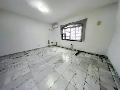 com 7 Quartos para alugar, 249m² no Gonzaga, Santos