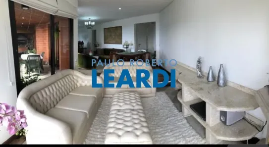 Apartamento com 4 Quartos à venda, 230m² no Fazenda Morumbi, São Paulo