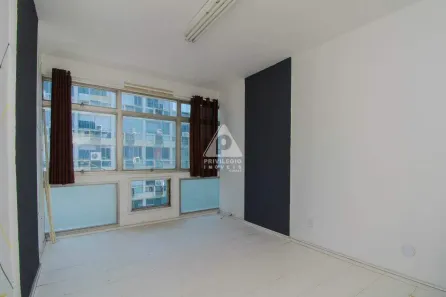 Sala Comercial à venda, 30m² no Copacabana, Rio de Janeiro