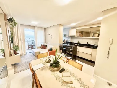 Apartamento com 2 Quartos para alugar, 65m² no Barreiros, São José